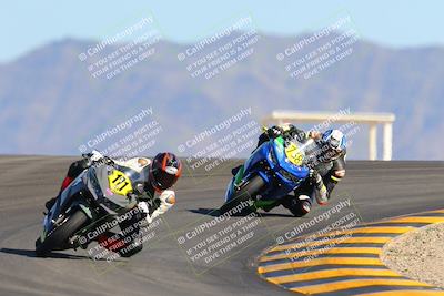 media/Oct-29-2022-CVMA (Sat) [[14c0aa3b66]]/Race 4 500 Supersport-350 Supersport/